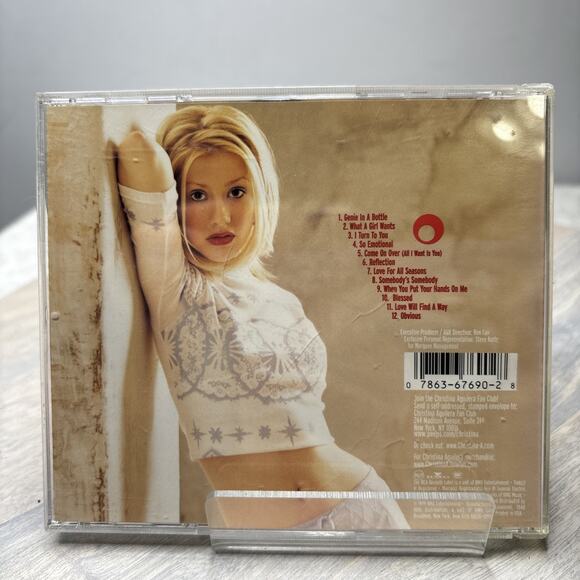 Christina Aguilera – Self-Titled (CD, 1999 RCA) Pop Album “Genie in a Bottle” De - Picture 2 of 5